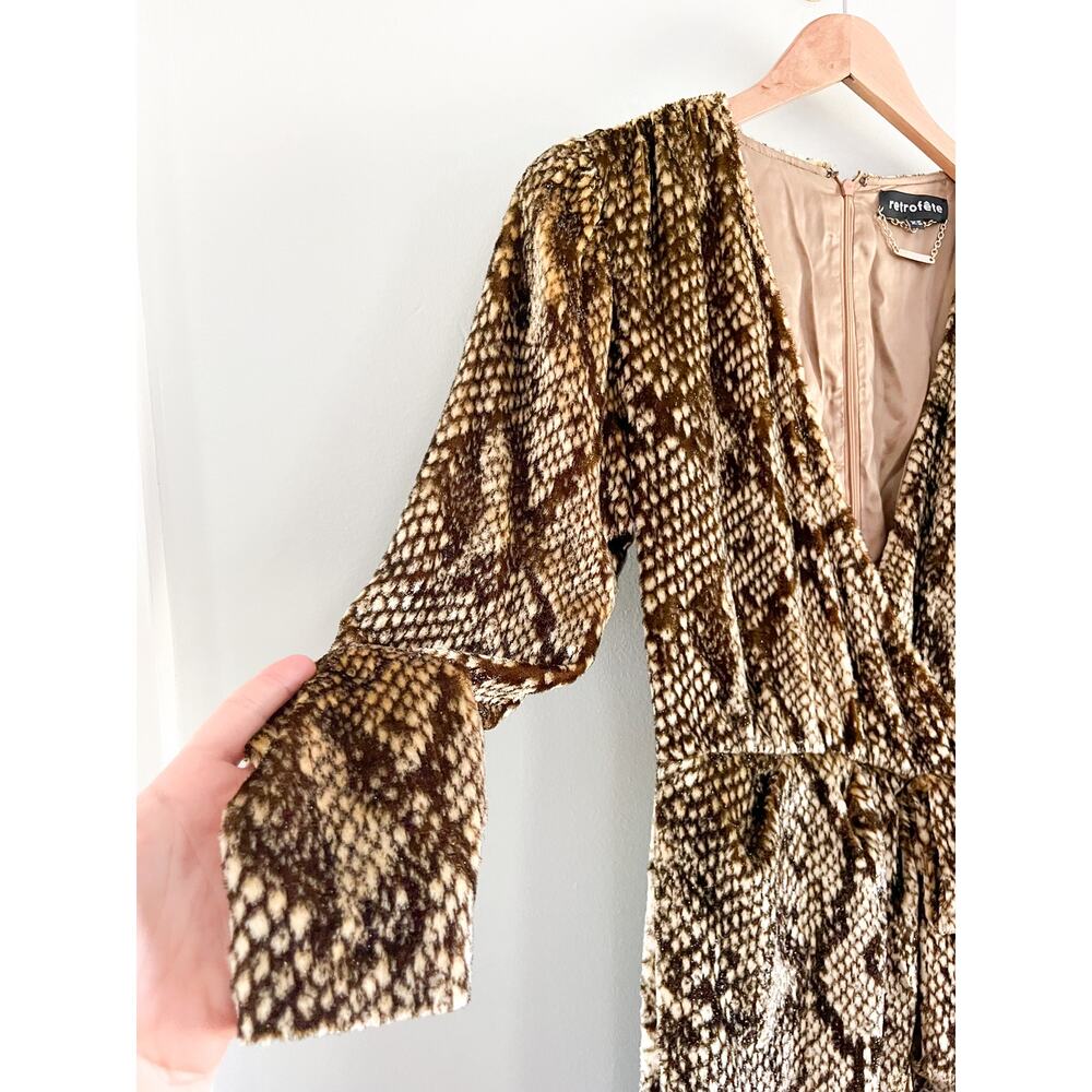 Retrofete | Eleanor Velvet Snake-Print Cocktail Dress | Gold Snake | Sz XS - Picture 5 of 11